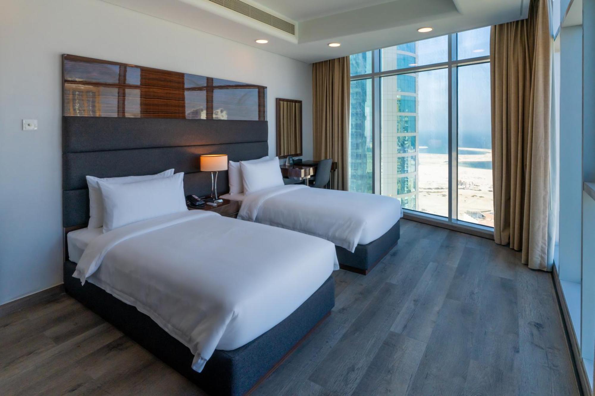 S Plaza Suites Hotel Seef Eksteriør bilde