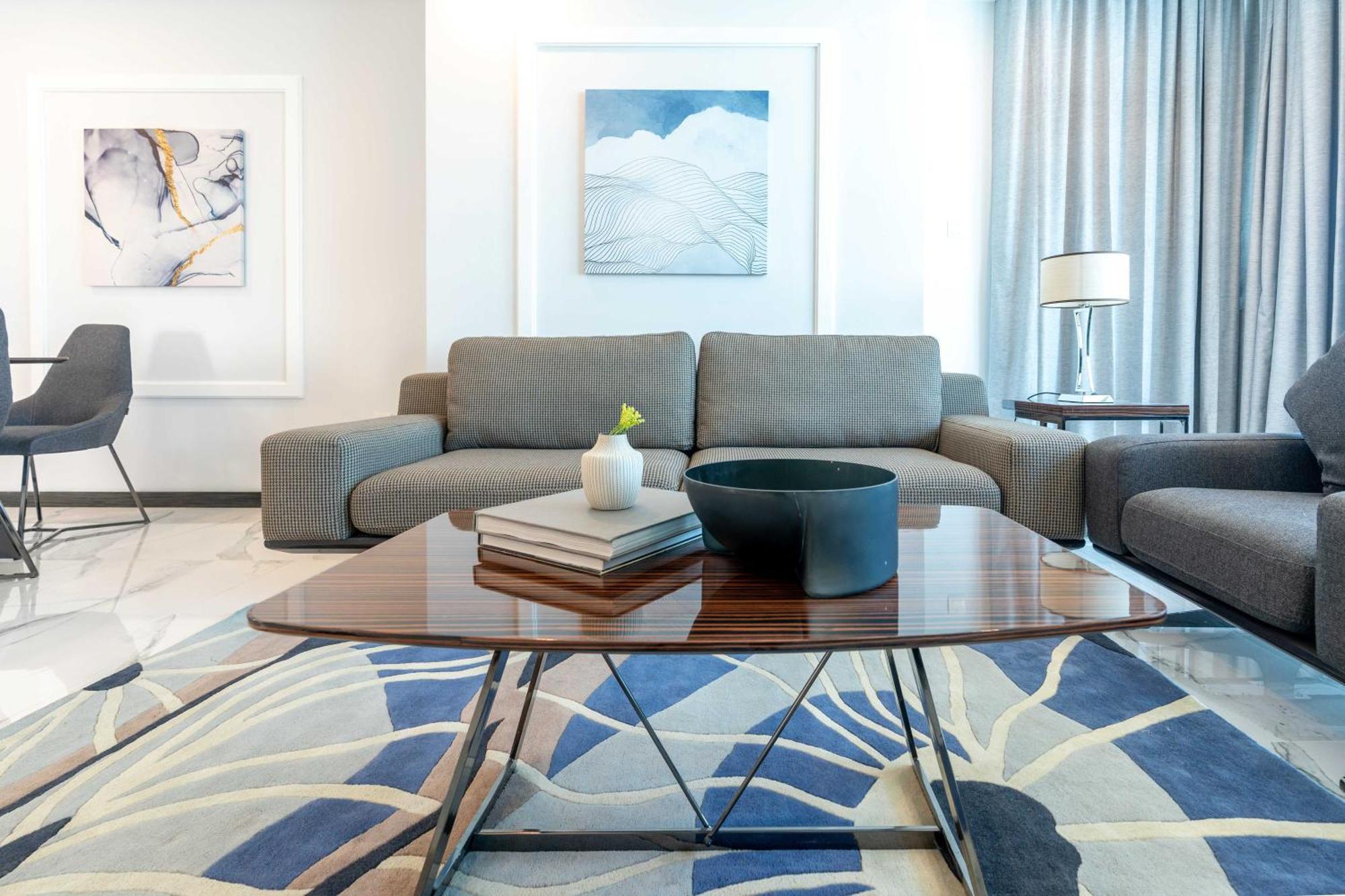 S Plaza Suites Hotel Seef Eksteriør bilde