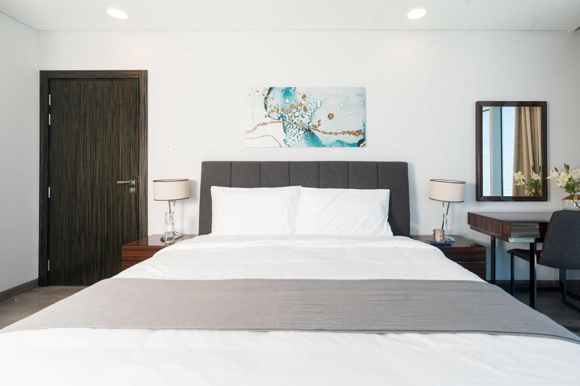 S Plaza Suites Hotel Seef Eksteriør bilde